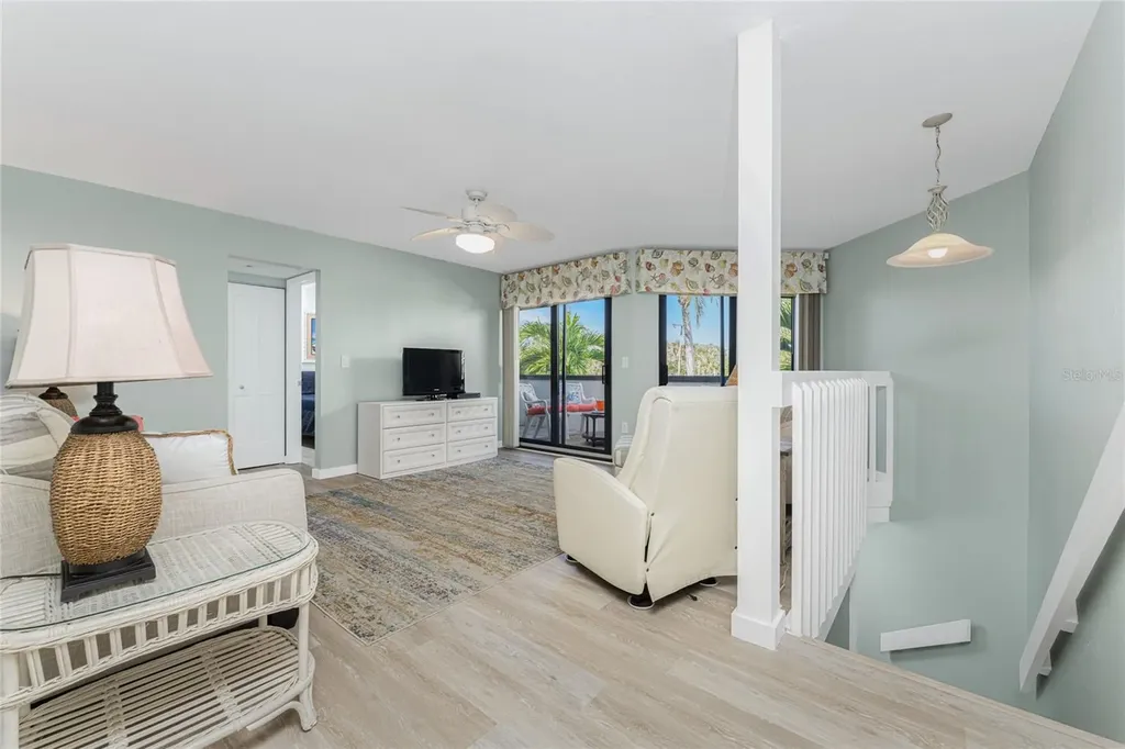 2955 N Beach Road Englewood FL 34223