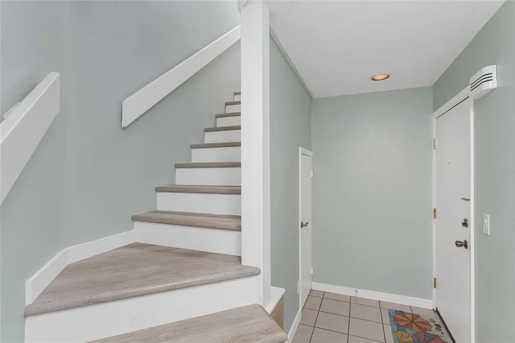 2955 N Beach Road Englewood FL 34223