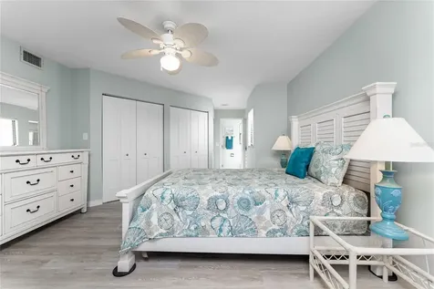 2955 N Beach Road Englewood FL 34223