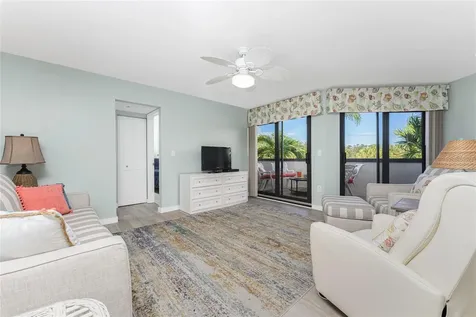 2955 N Beach Road Englewood FL 34223
