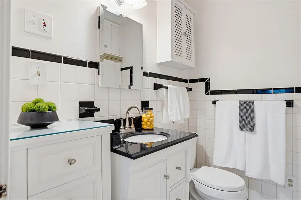 112 S Himes Avenue Tampa FL 33609
