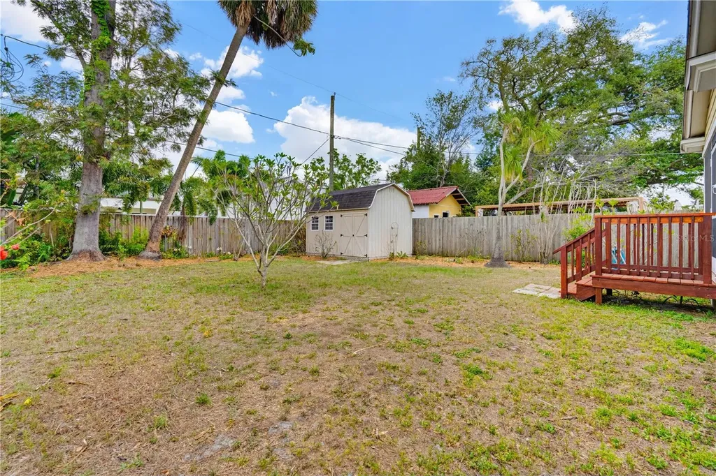 112 S Himes Avenue Tampa FL 33609