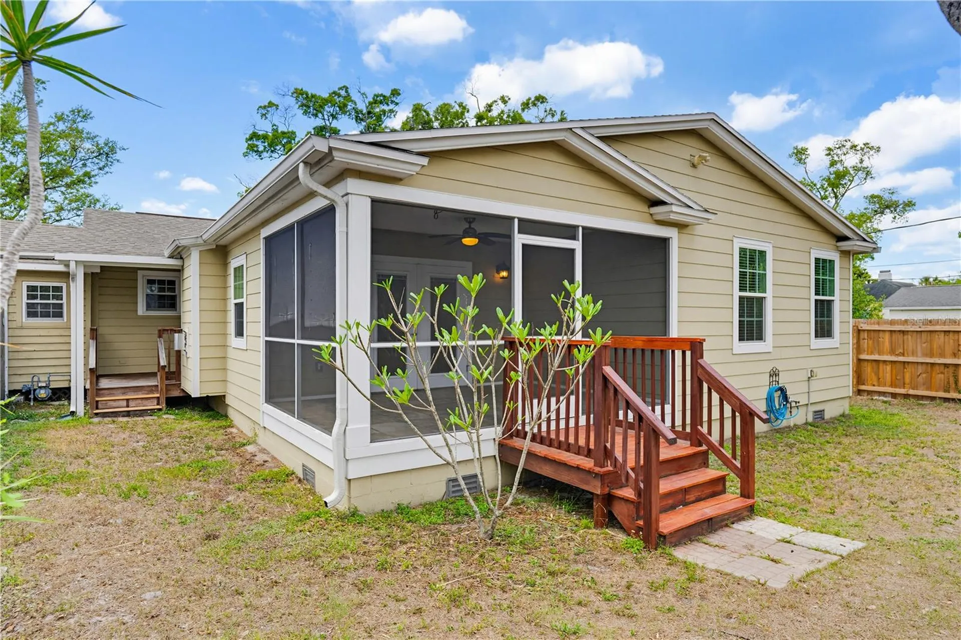 112 S Himes Avenue Tampa FL 33609