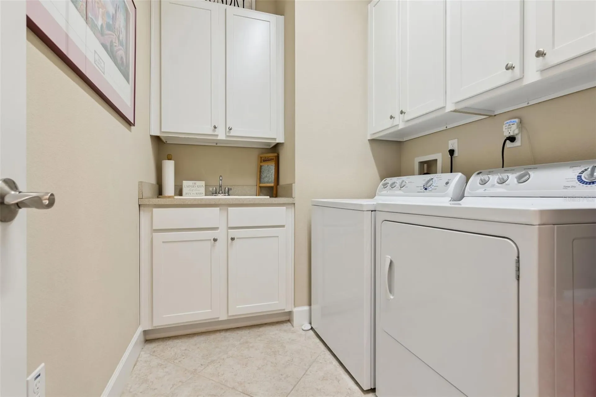 1641 Victoria Gardens Drive Deland FL 32724