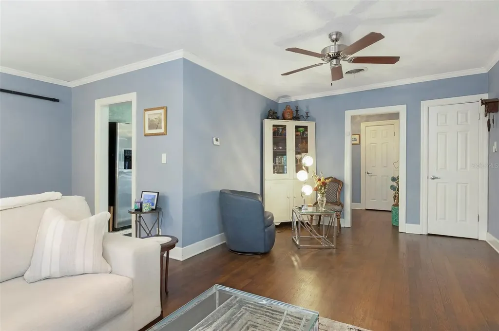 4526 1st Avenue N St Petersburg FL 33713