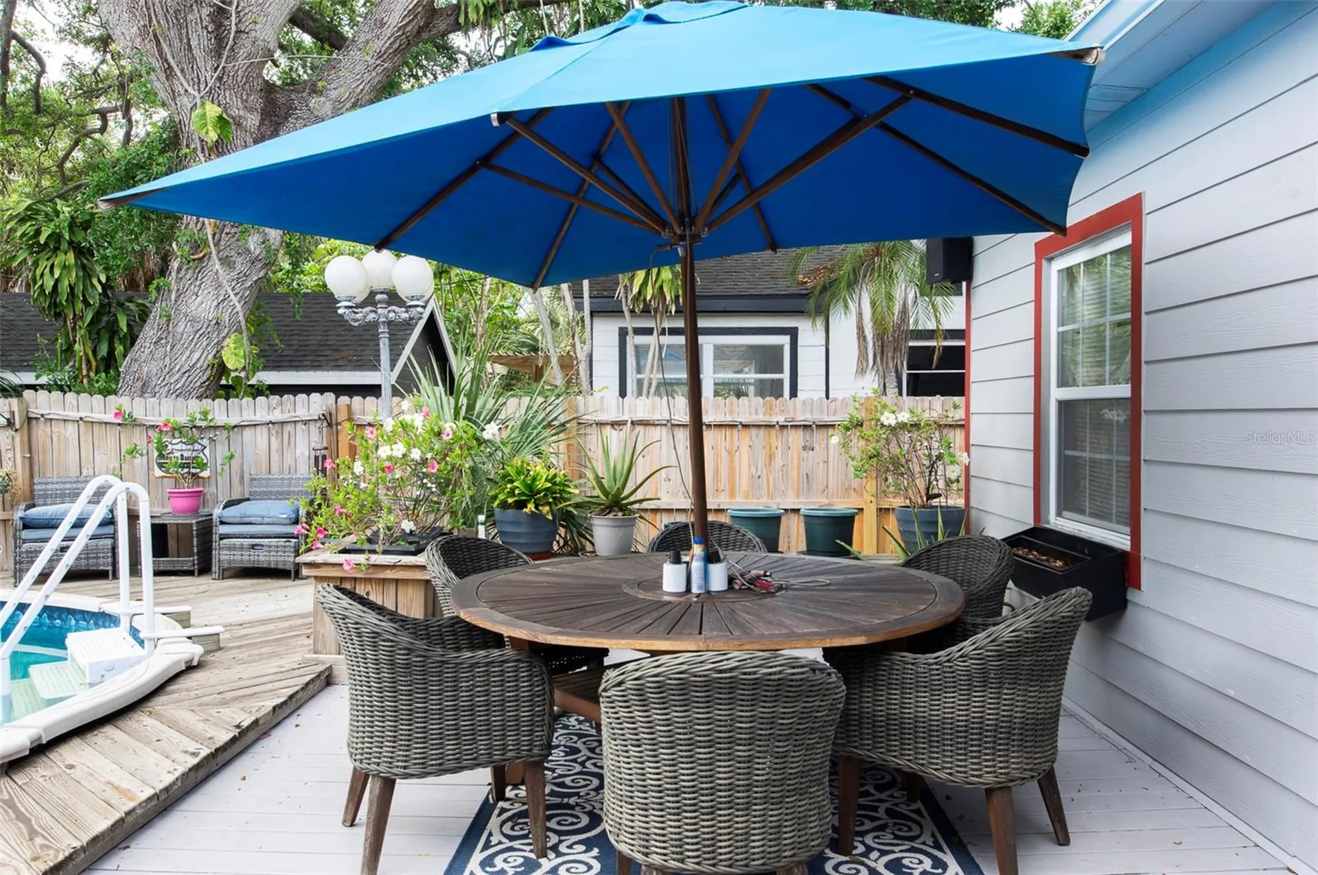 4526 1st Avenue N St Petersburg FL 33713