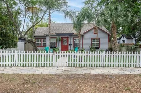 4526 1st Avenue N St Petersburg FL 33713
