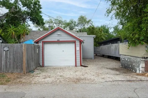 4526 1st Avenue N St Petersburg FL 33713