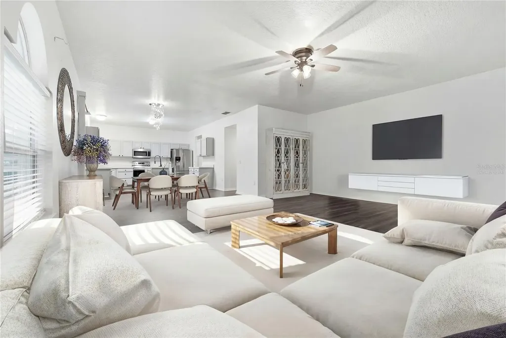 1348 SW 245th Way Newberry FL 32669