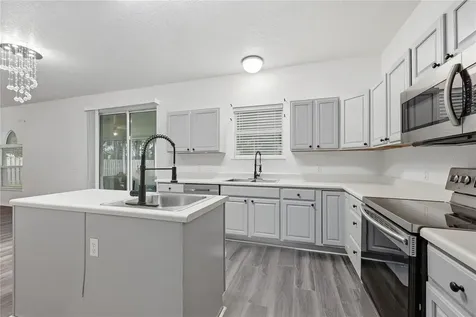 1348 SW 245th Way Newberry FL 32669