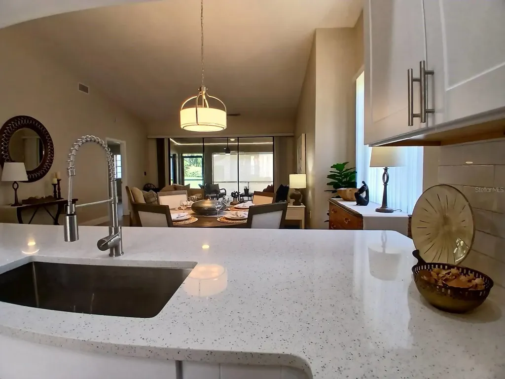 5525 Hampstead Heath Sarasota FL 34235