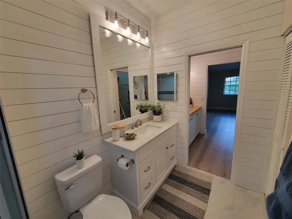 5525 Hampstead Heath Sarasota FL 34235
