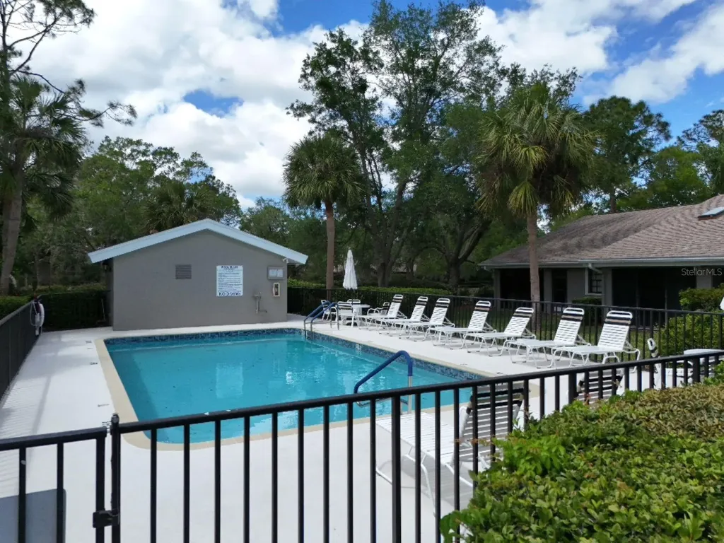 5525 Hampstead Heath Sarasota FL 34235