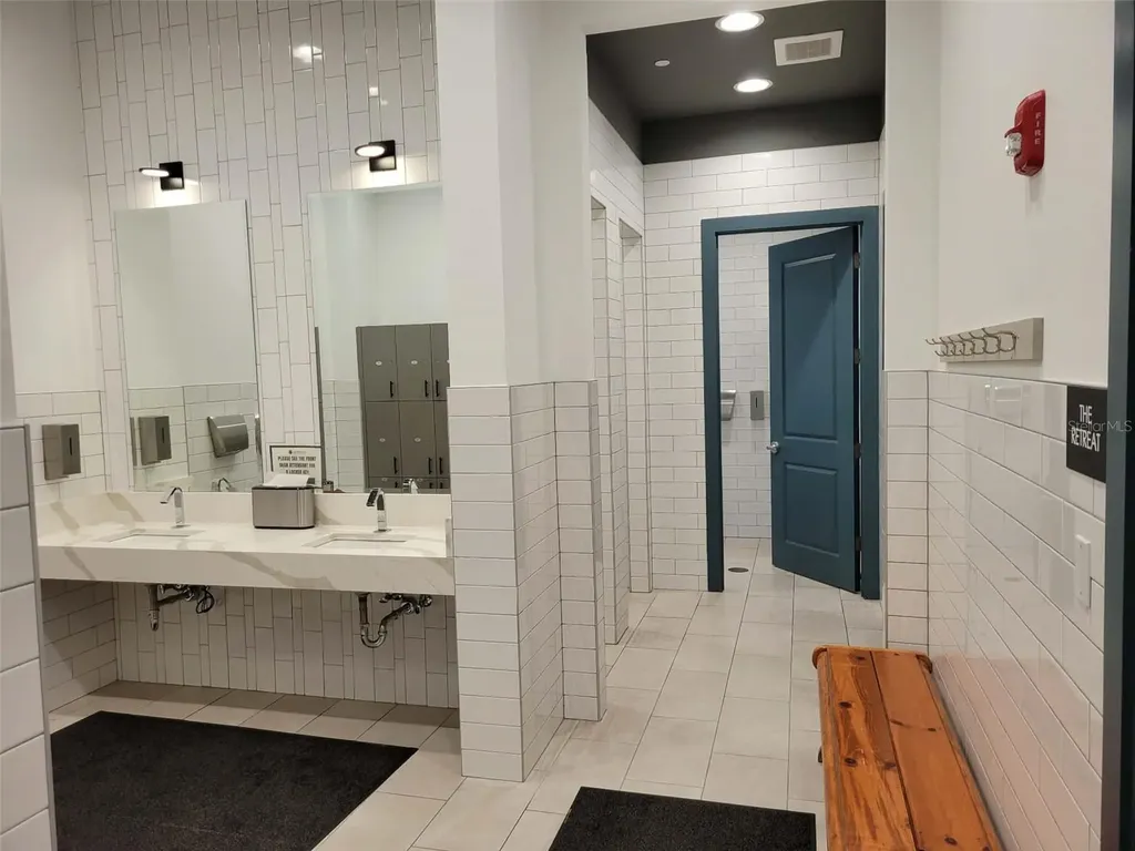 5525 Hampstead Heath Sarasota FL 34235