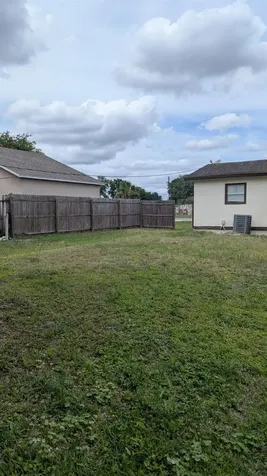4816 Edgemoor Avenue Orlando FL 32811