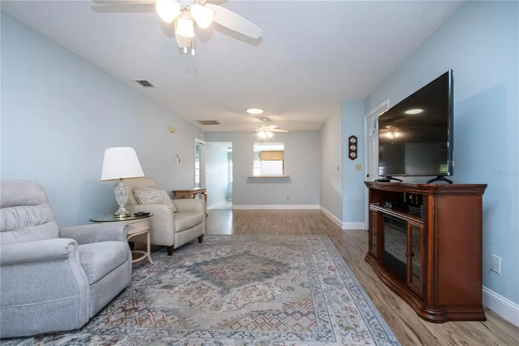 2017 Hullhouse Drive Sun City Center FL 33573