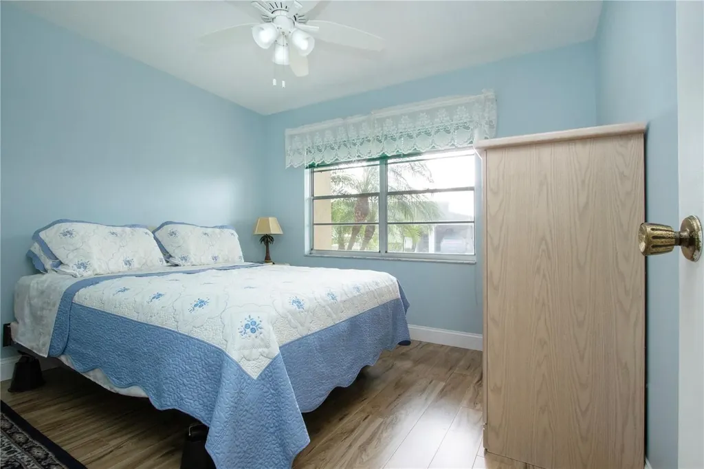 2017 Hullhouse Drive Sun City Center FL 33573