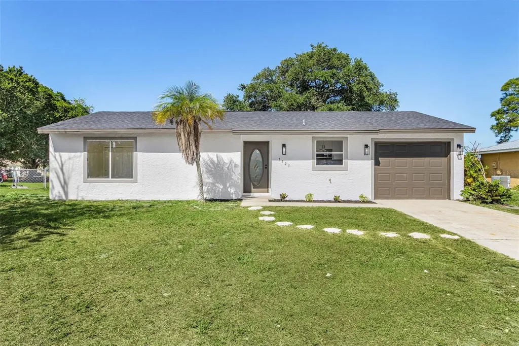 7527 Hanchey Street North Port FL 34287