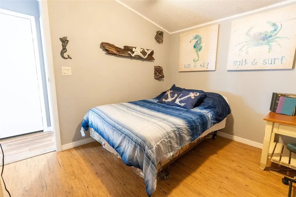 24525 NE 189th Street Fort Mc Coy FL 32134