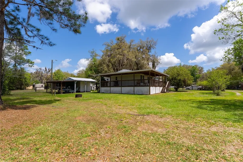 24525 NE 189th Street Fort Mc Coy FL 32134