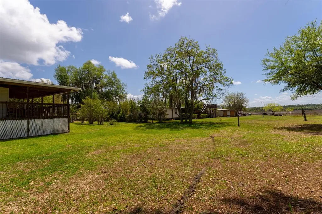 24525 NE 189th Street Fort Mc Coy FL 32134