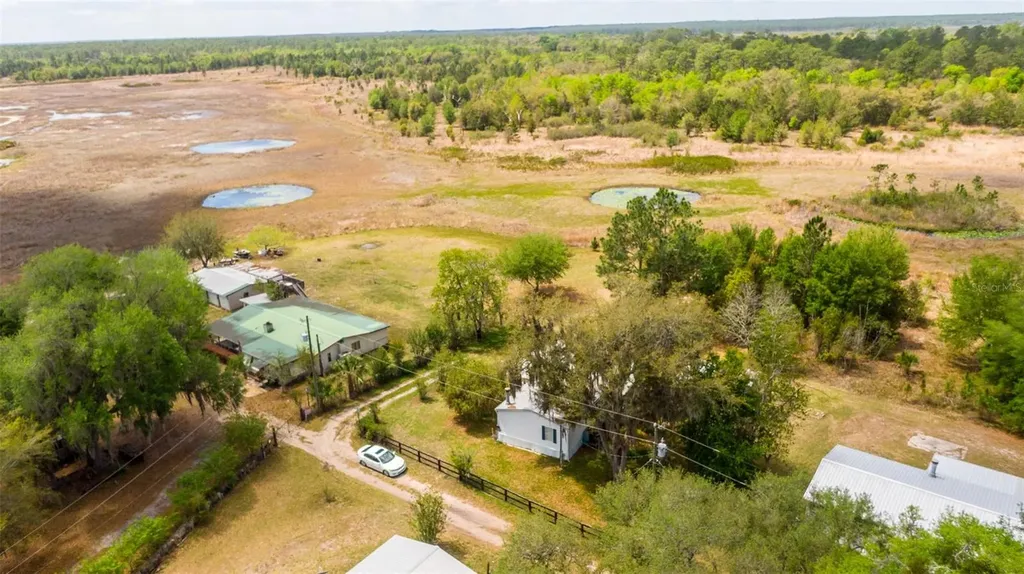 24525 NE 189th Street Fort Mc Coy FL 32134