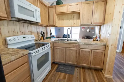 24525 NE 189th Street Fort Mc Coy FL 32134