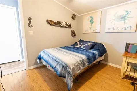 24525 NE 189th Street Fort Mc Coy FL 32134