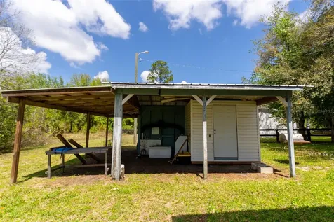24525 NE 189th Street Fort Mc Coy FL 32134