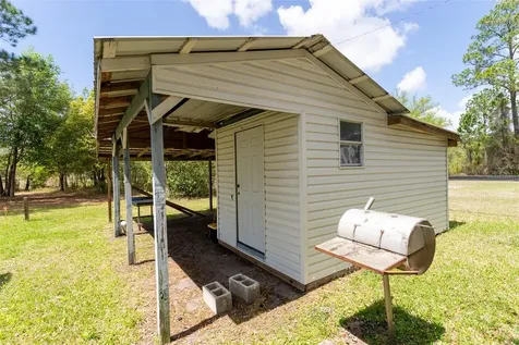 24525 NE 189th Street Fort Mc Coy FL 32134