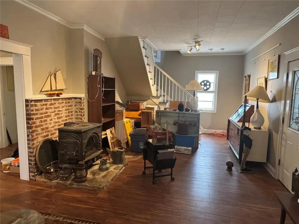 1015 12th Street W Bradenton FL 34205