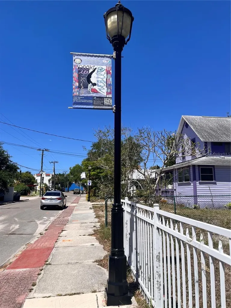 1015 12th Street W Bradenton FL 34205