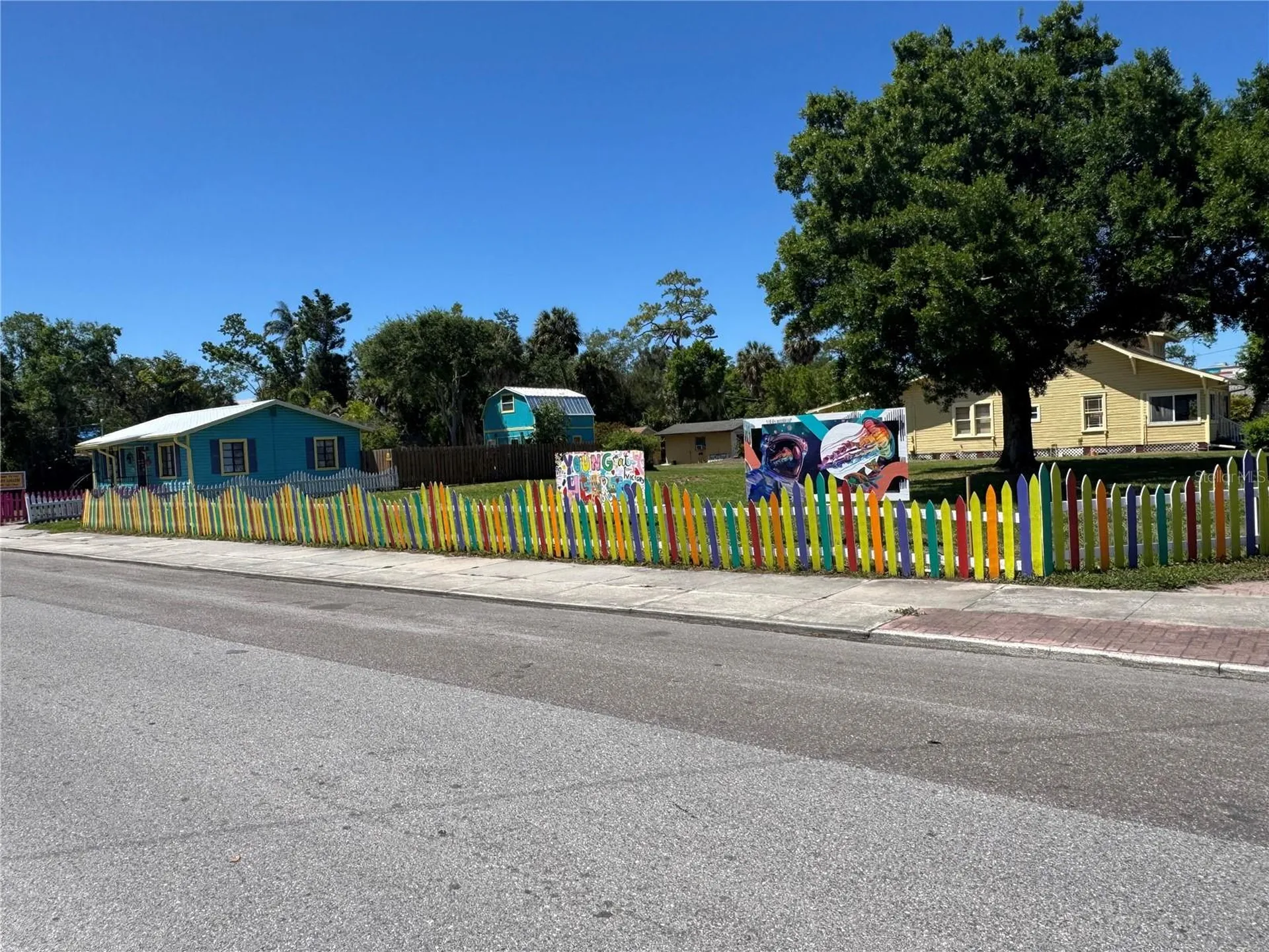 1015 12th Street W Bradenton FL 34205