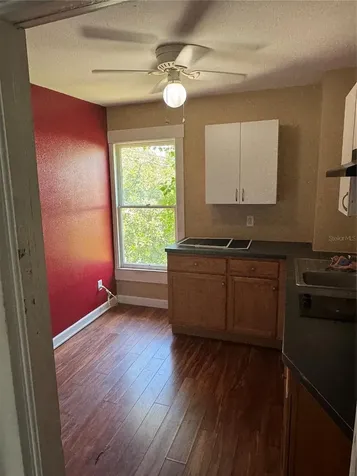 1015 12th Street W Bradenton FL 34205