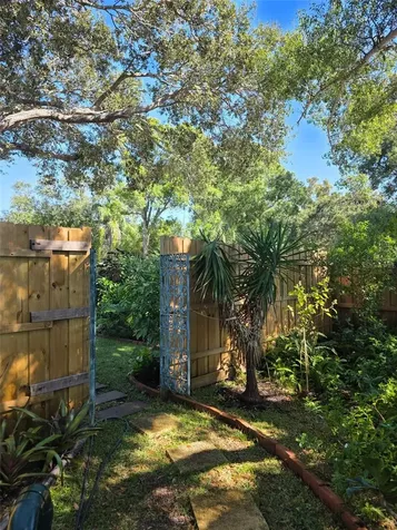 4718 Crystal Avenue Sarasota FL 34231