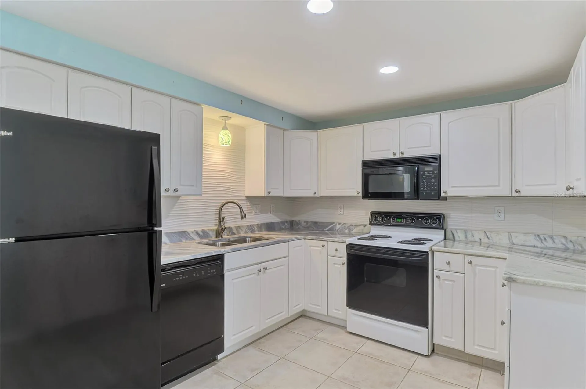2490 11th Street Englewood FL 34224
