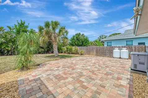 2490 11th Street Englewood FL 34224