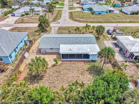 2490 11th Street Englewood FL 34224