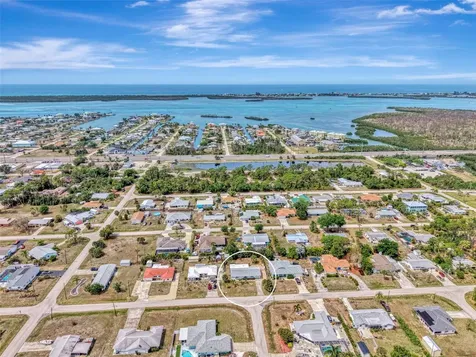 2490 11th Street Englewood FL 34224