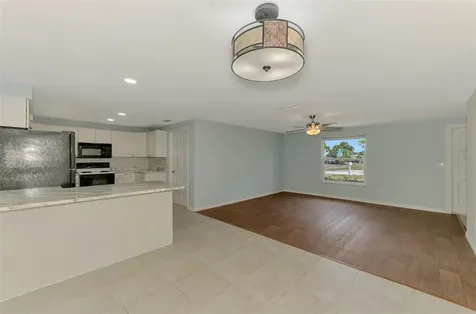 2490 11th Street Englewood FL 34224