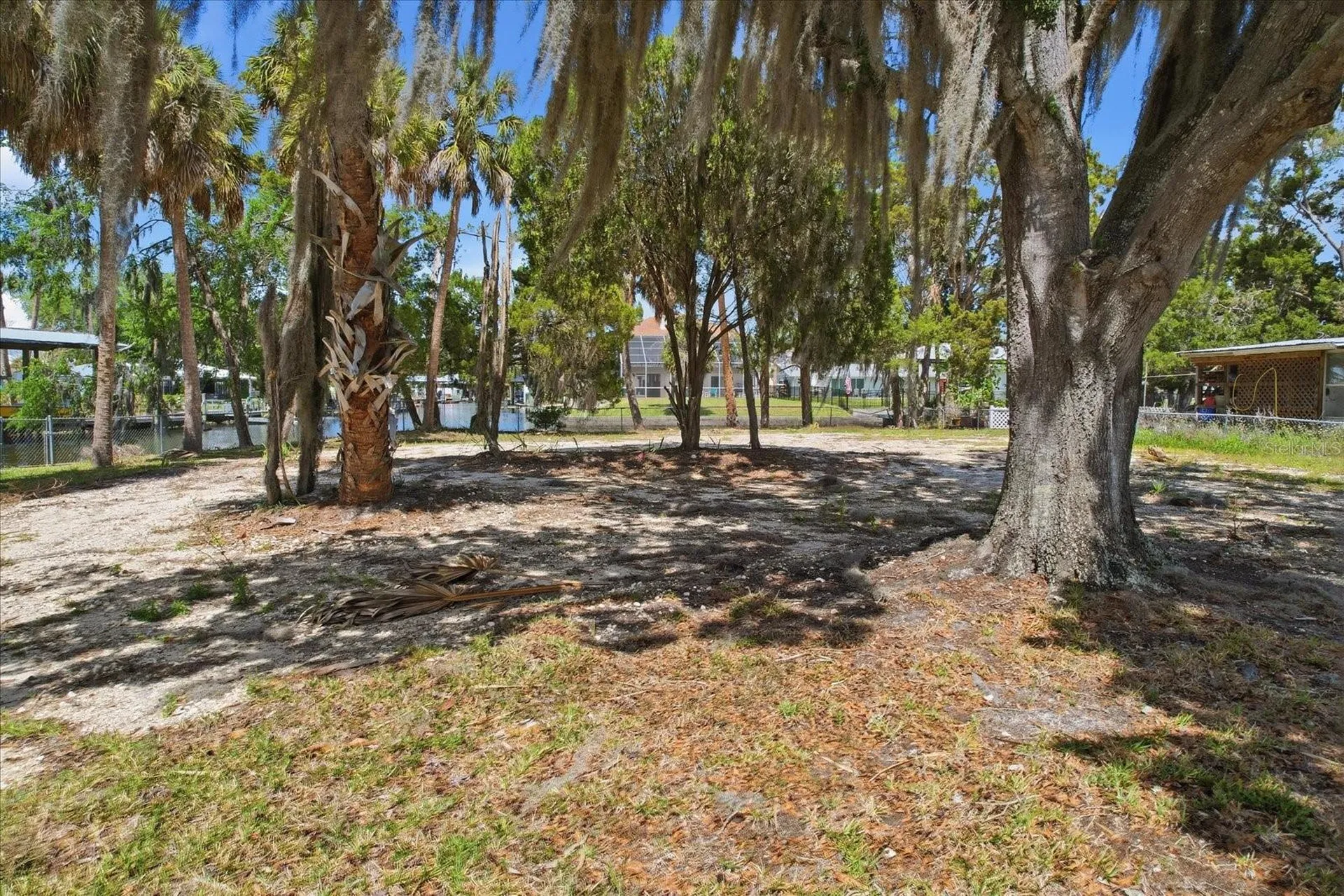 1941 NW 16th Street Crystal River FL 34428