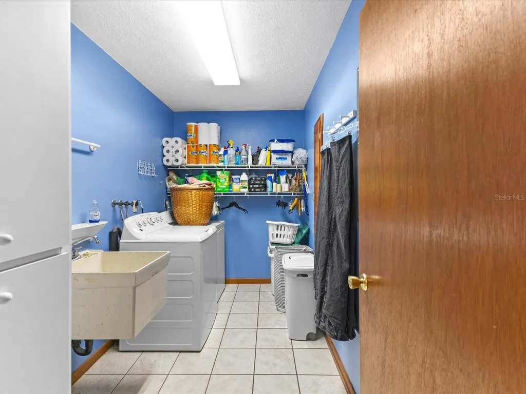 10700 Luscombe Court New Port Richey FL 34654