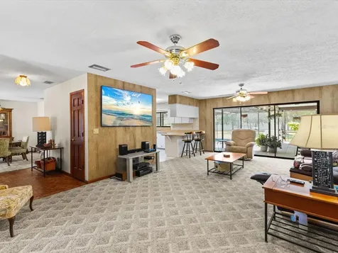 10700 Luscombe Court New Port Richey FL 34654