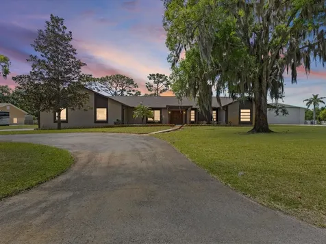10700 Luscombe Court New Port Richey FL 34654