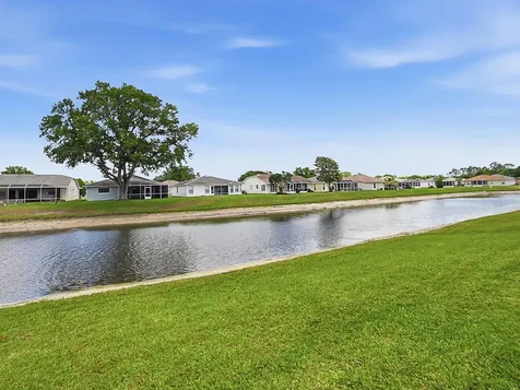 32744 Westwood Loop Leesburg FL 34748
