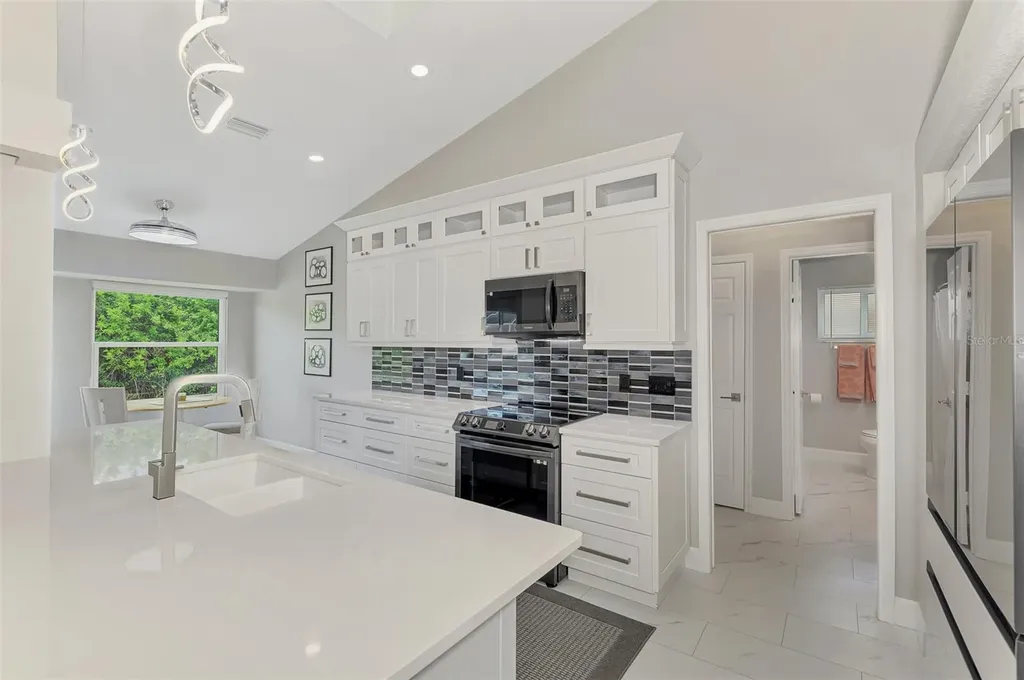 8300 Parkside Drive Englewood FL 34224