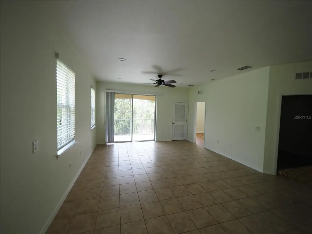 8140 Enclave Way Sarasota FL 34243