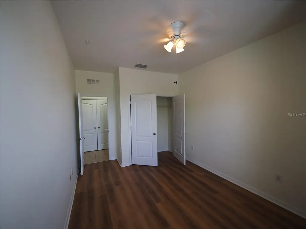 8140 Enclave Way Sarasota FL 34243