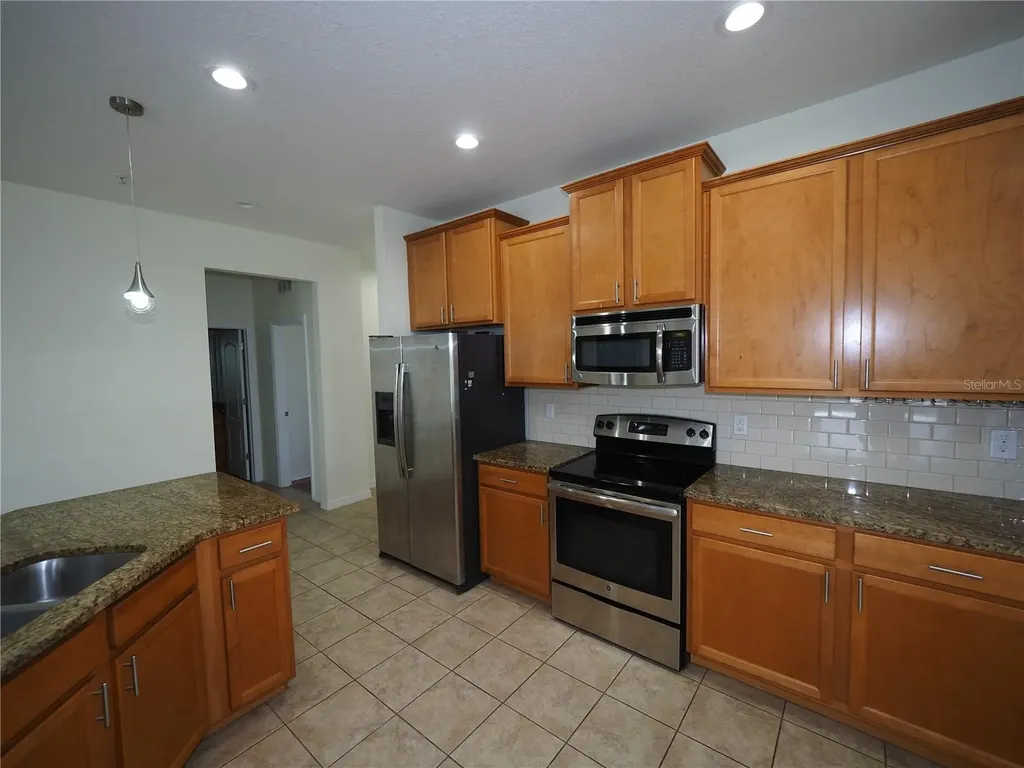8140 Enclave Way Sarasota FL 34243