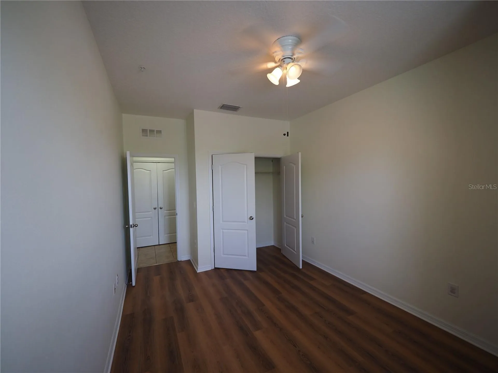 8140 Enclave Way Sarasota FL 34243